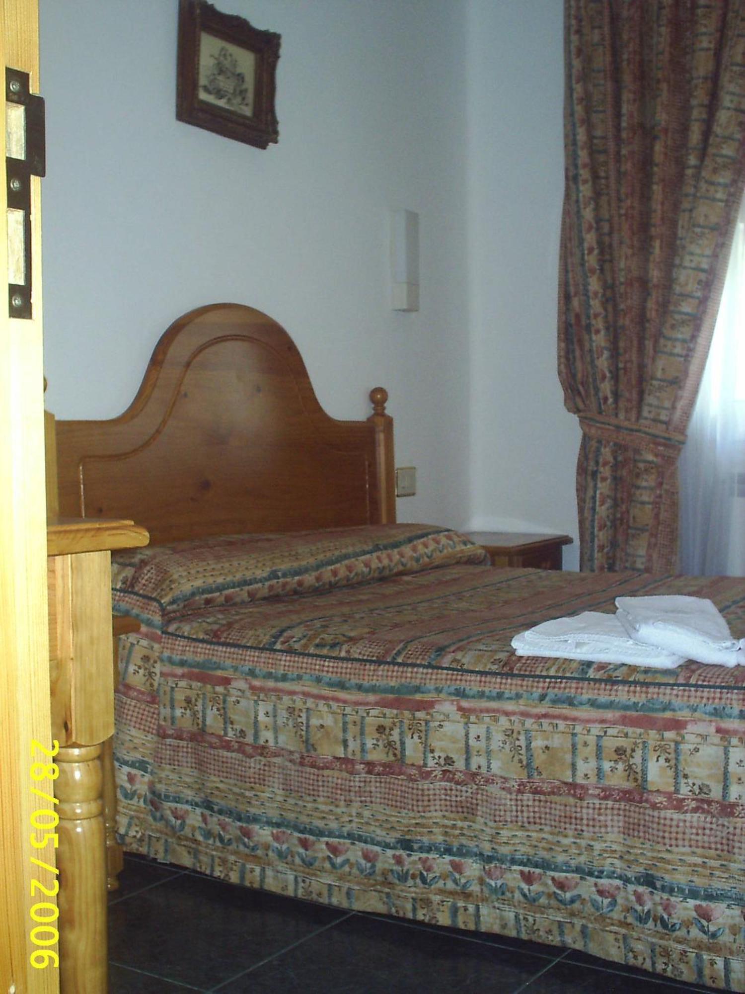 Hotel Gabarre Broto Exteriér fotografie